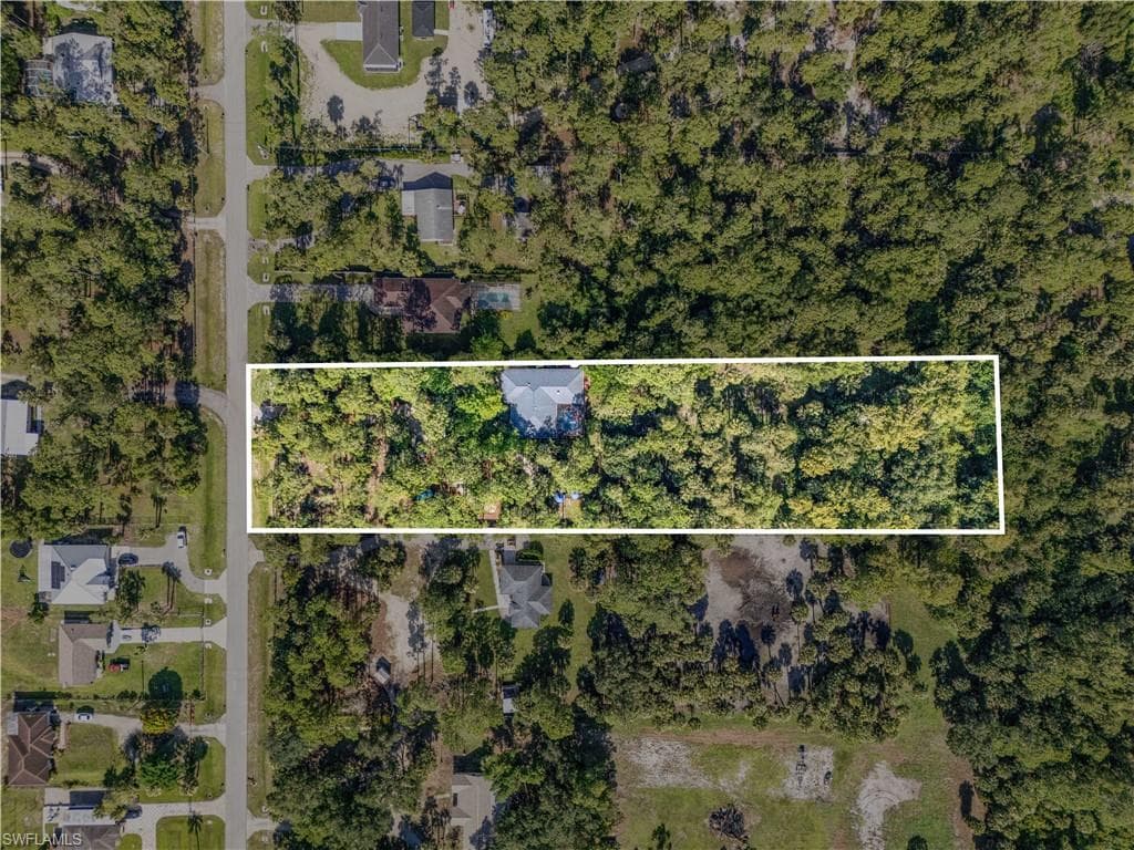 431 14th Ave NE, Naples, FL 34120-32