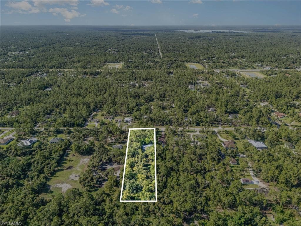 431 14th Ave NE, Naples, FL 34120-33