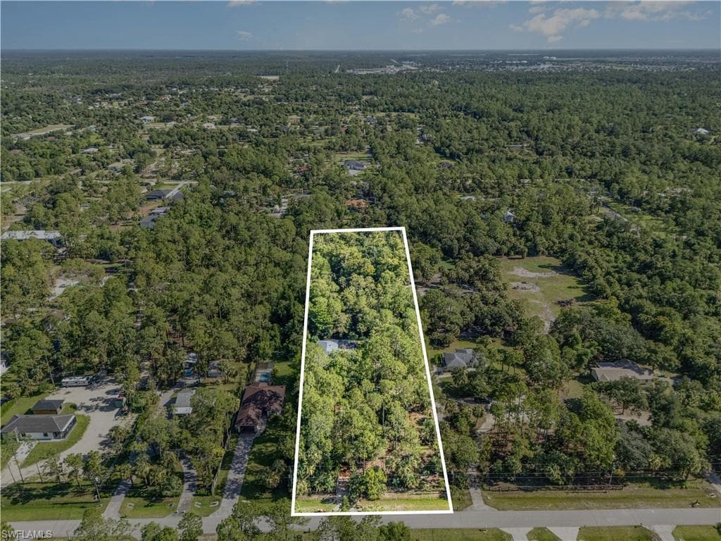 431 14th Ave NE, Naples, FL 34120-34