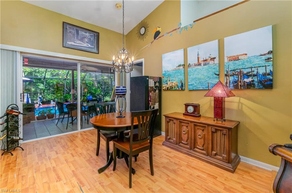 431 14th Ave NE, Naples, FL 34120-6