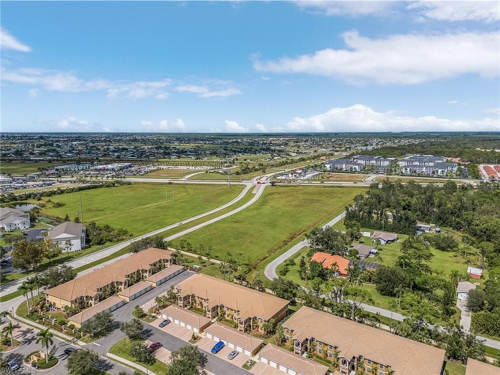 1131 Winding Pines Cir 204, Cape Coral, FL 33909-37