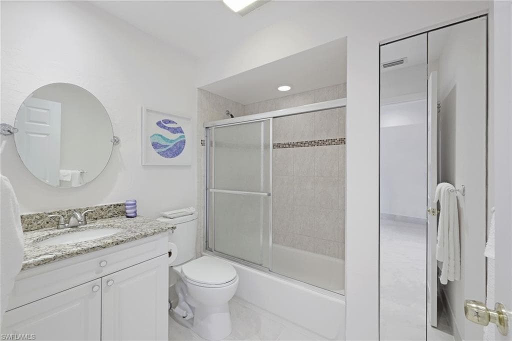 188 Furse Lakes Cir G3, Naples, FL 34104-5