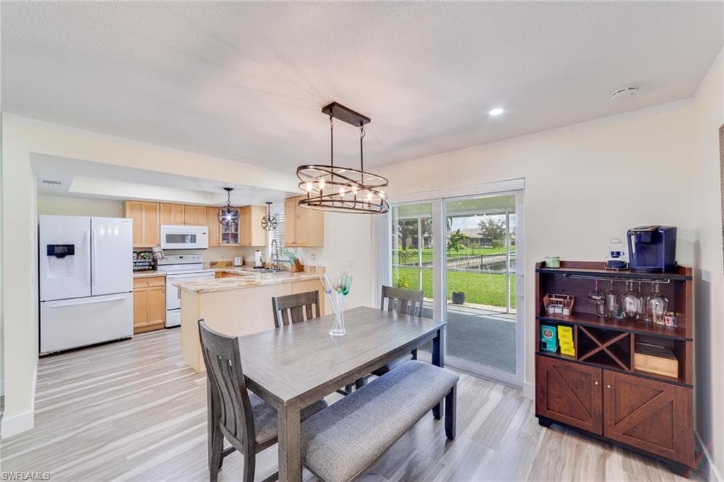 525 11th Ct, Cape Coral, FL 33990-13