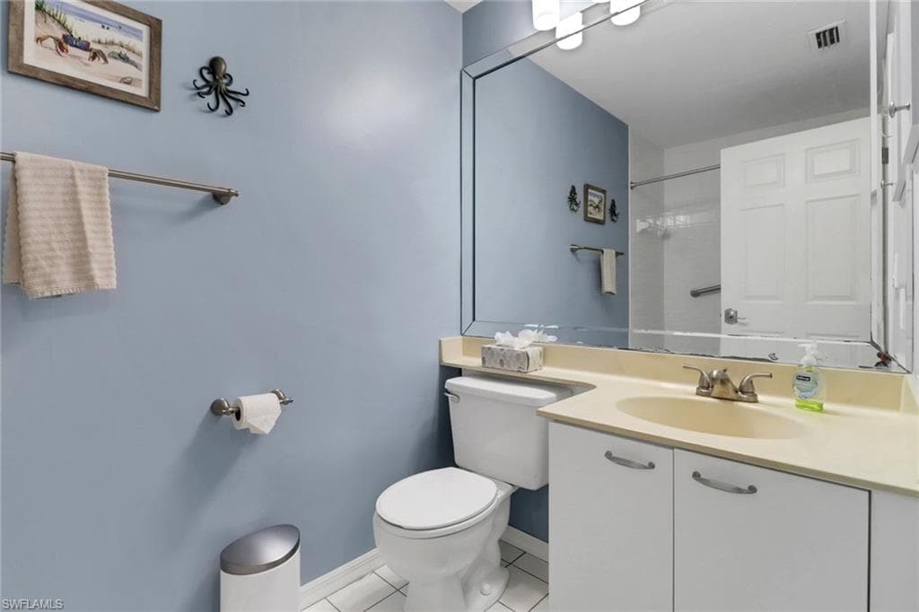 2651 Citrus Lake Dr D302, Naples, FL 34109-25