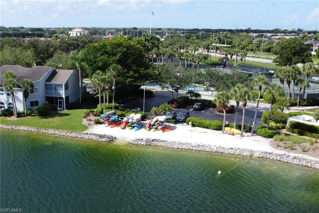 2651 Citrus Lake Dr D302, Naples, FL 34109-29