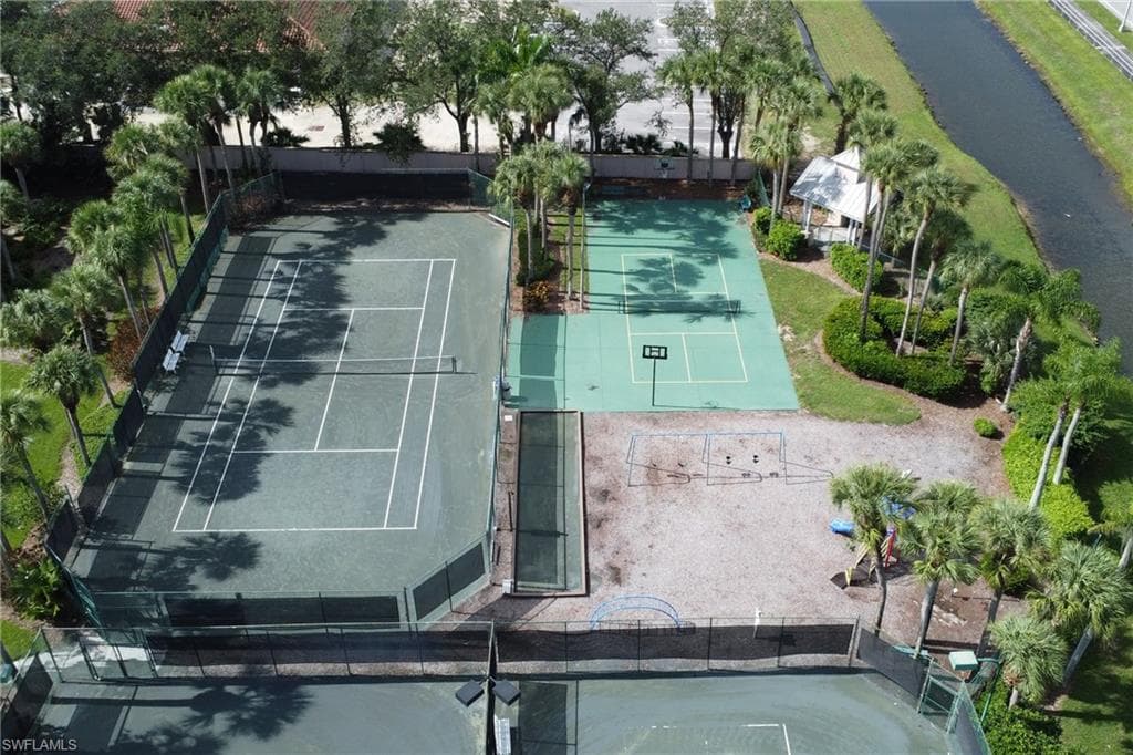 2651 Citrus Lake Dr D302, Naples, FL 34109-30