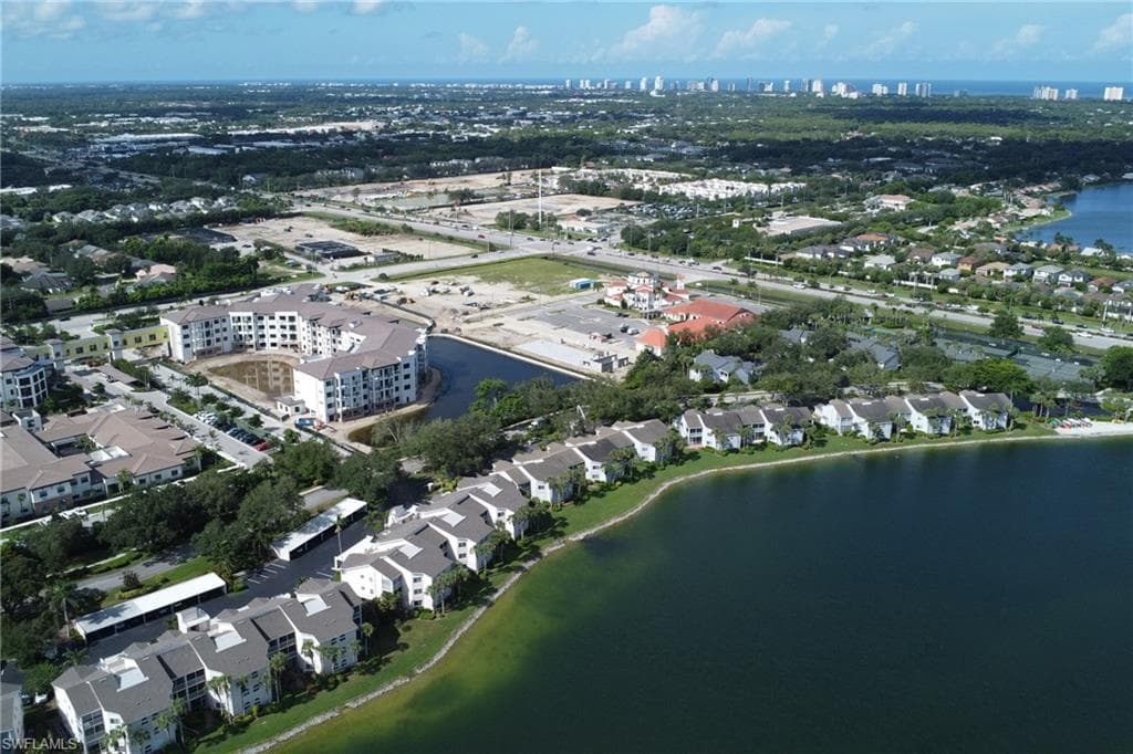 2651 Citrus Lake Dr D302, Naples, FL 34109-44