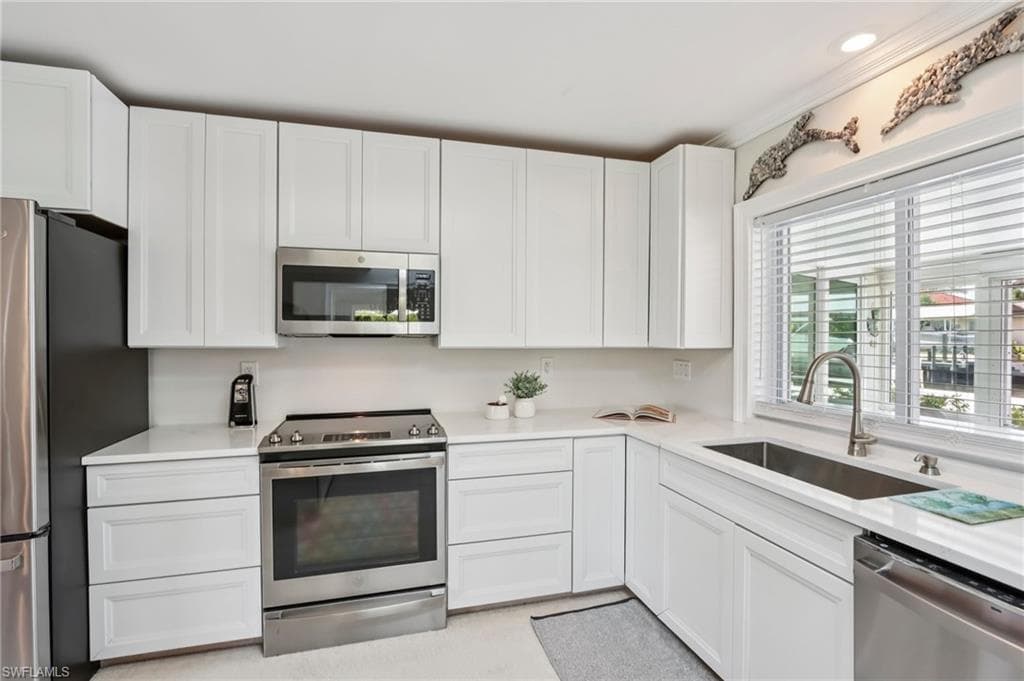 225 3rd St, Bonita Springs, FL 34134-14