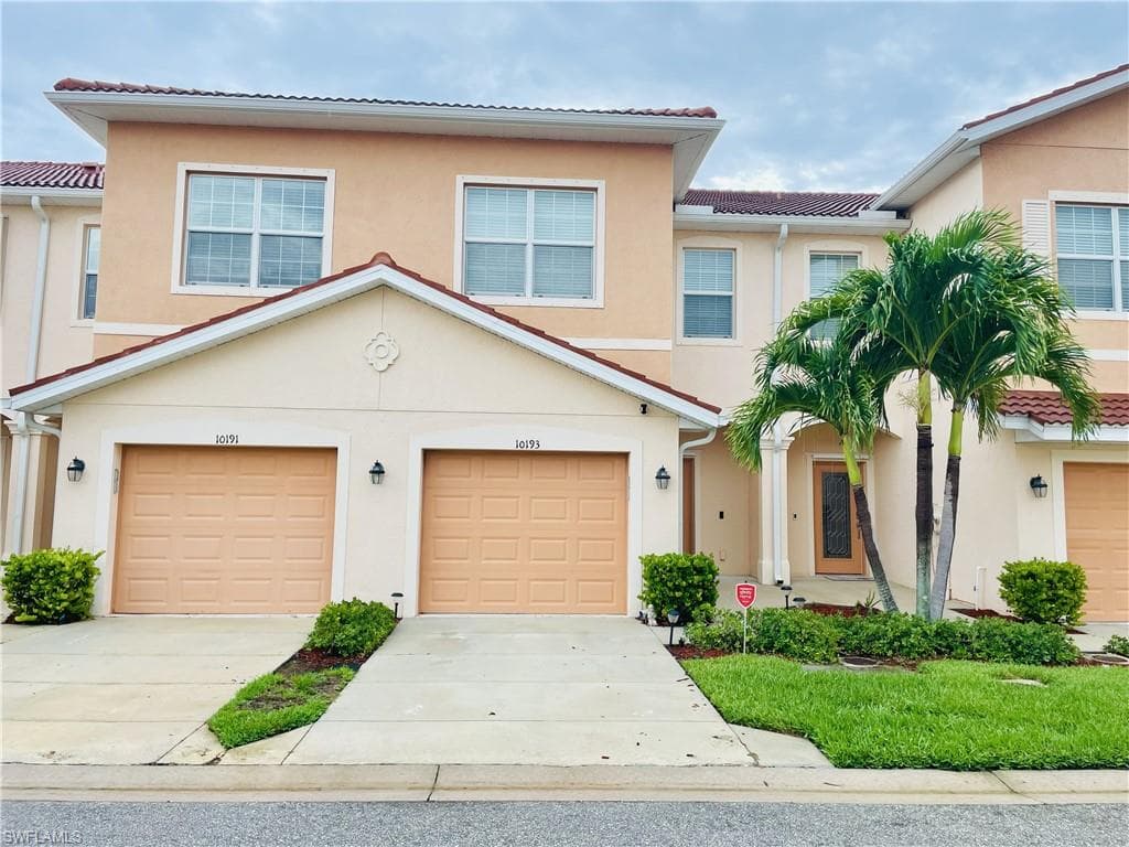 10193 Via Colomba Cir, Fort Myers, FL 33966-1