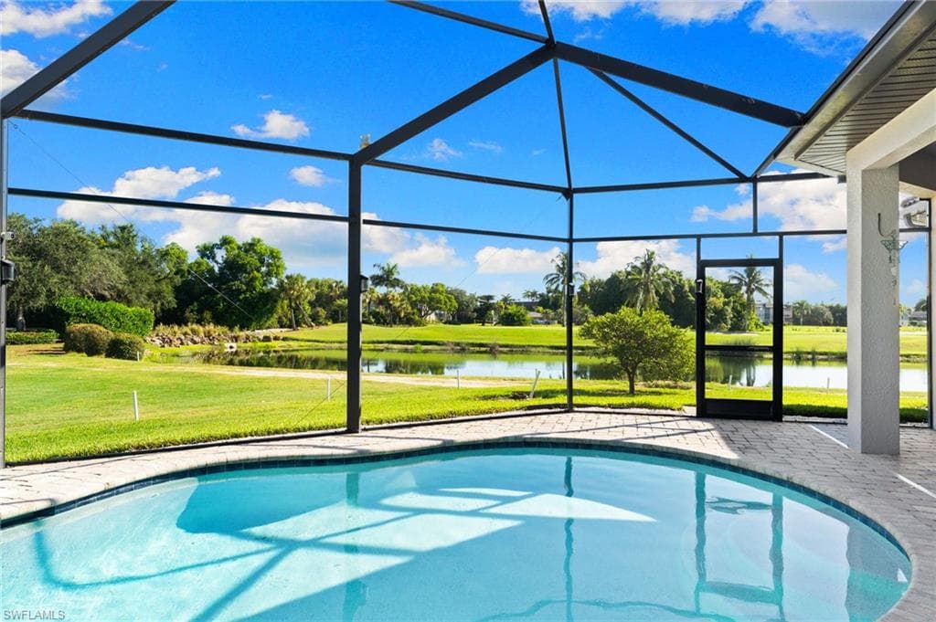 97 Forest Hills Blvd, Naples, FL 34113-17