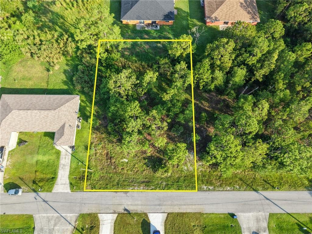2430 Lola Ave S, Lehigh Acres, FL 33973-1