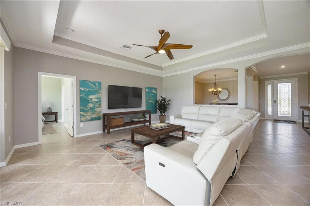 2270 Vermont Ln, Naples, FL 34120-9