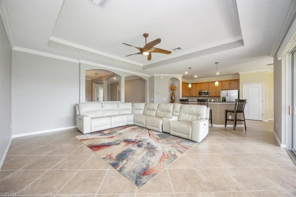 2270 Vermont Ln, Naples, FL 34120-10