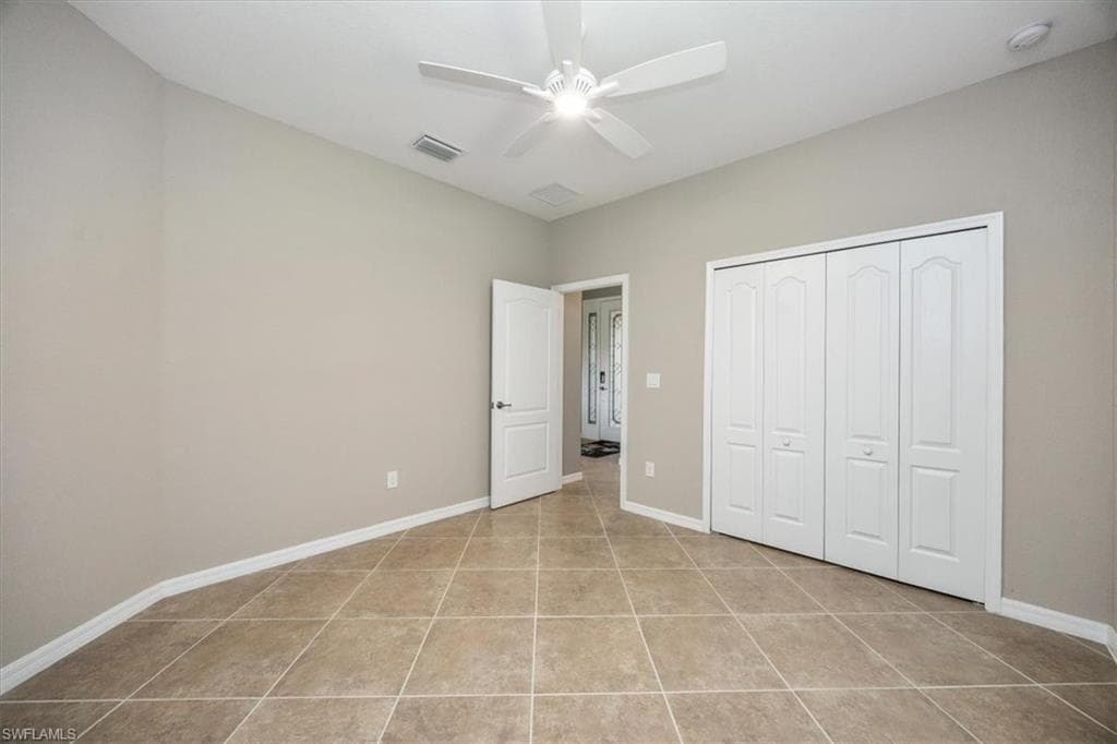 2270 Vermont Ln, Naples, FL 34120-24
