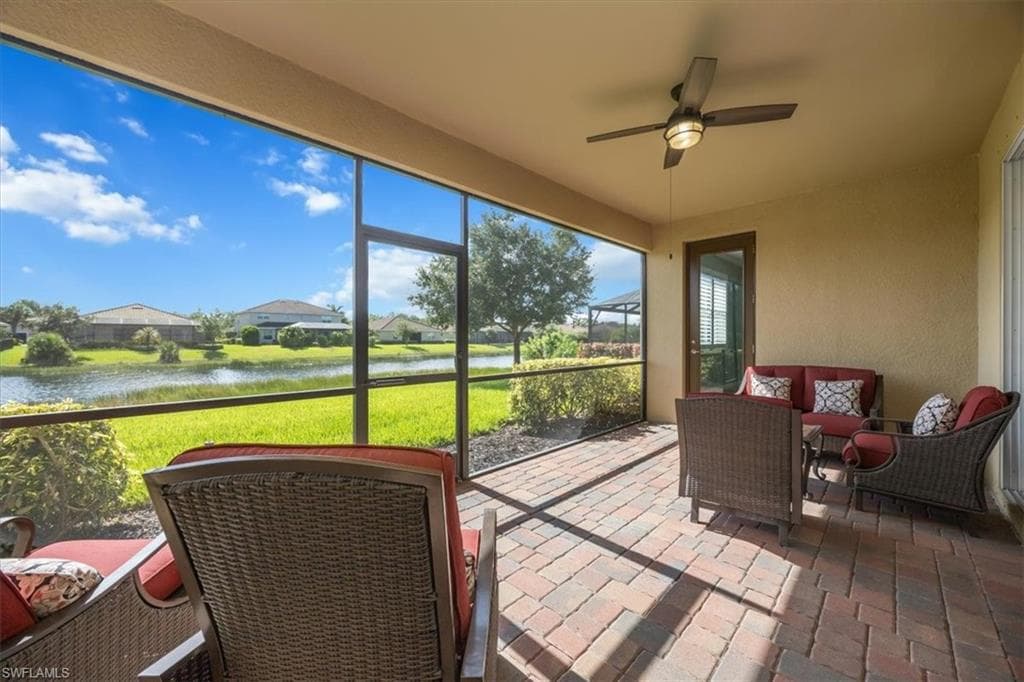 2270 Vermont Ln, Naples, FL 34120-29