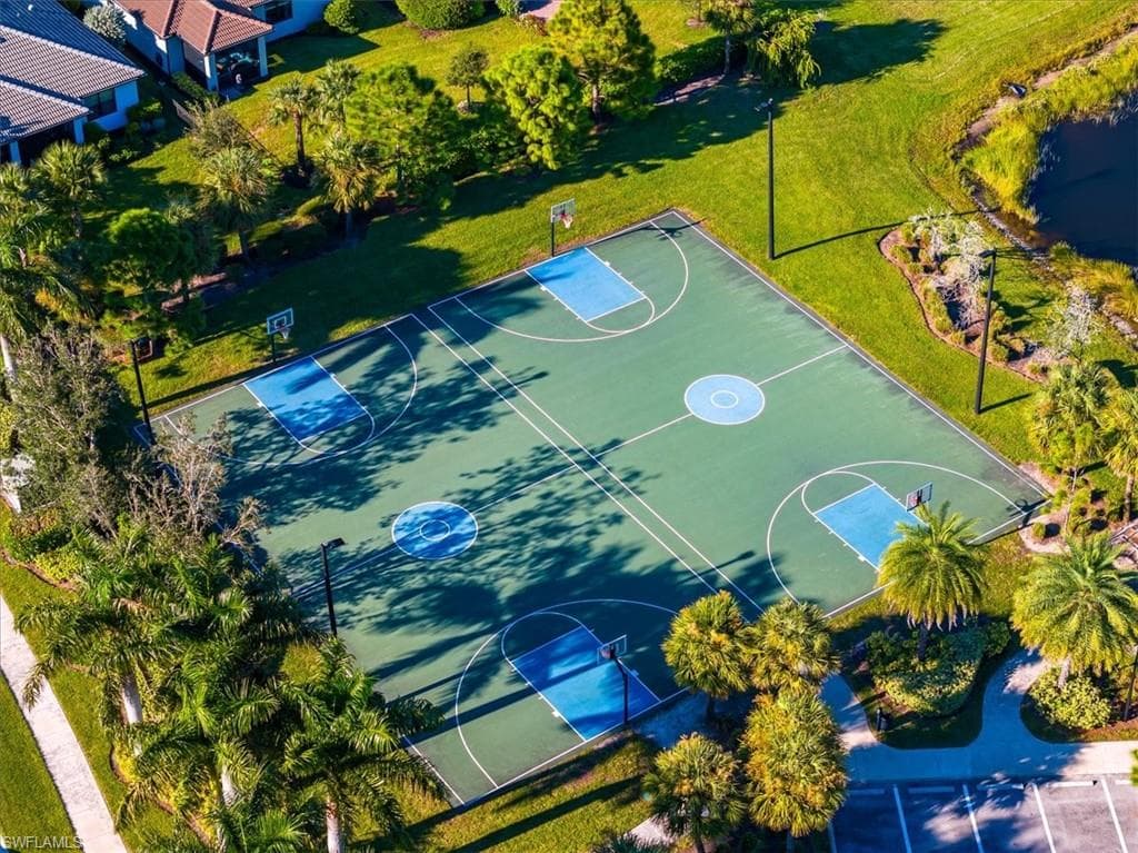 2270 Vermont Ln, Naples, FL 34120-36