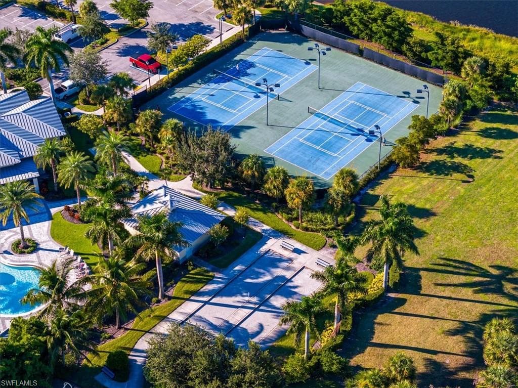 2270 Vermont Ln, Naples, FL 34120-37