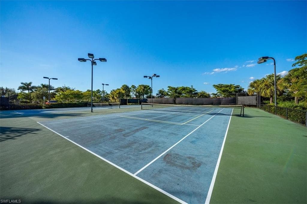 2270 Vermont Ln, Naples, FL 34120-39