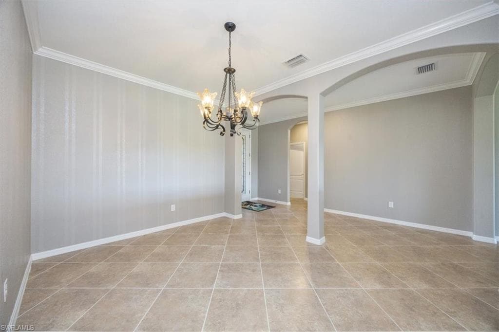 2270 Vermont Ln, Naples, FL 34120-7