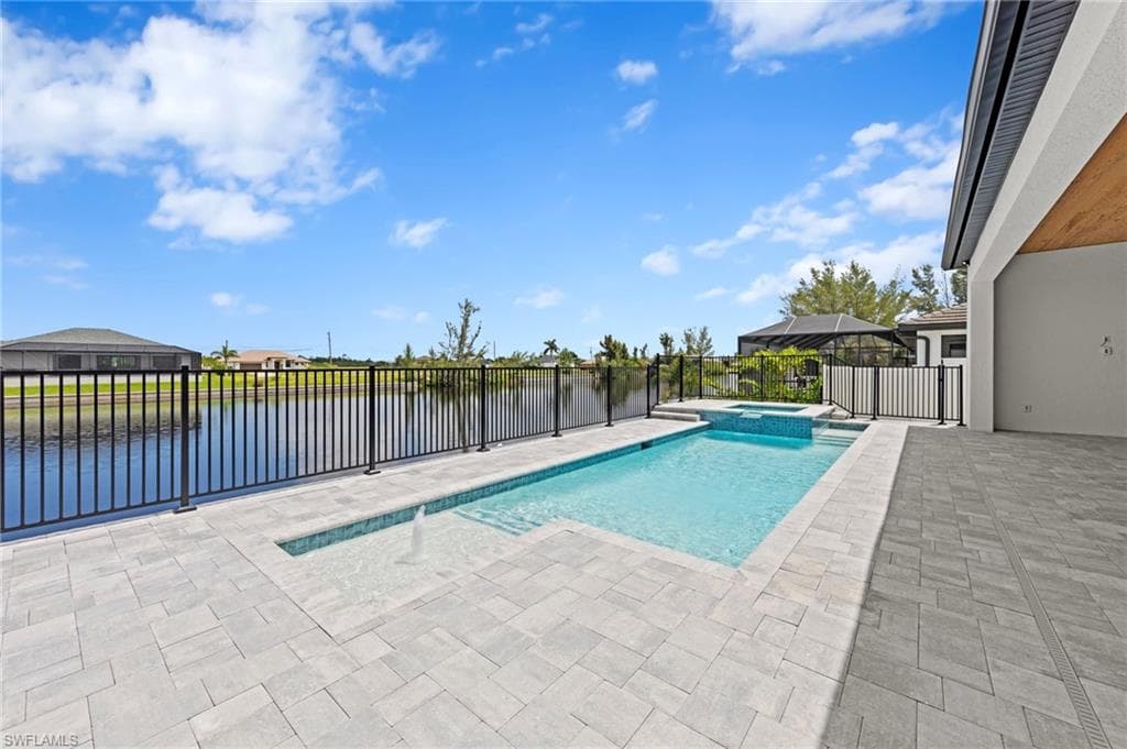 4201 Gulfstream Pkwy, Cape Coral, FL 33993-37
