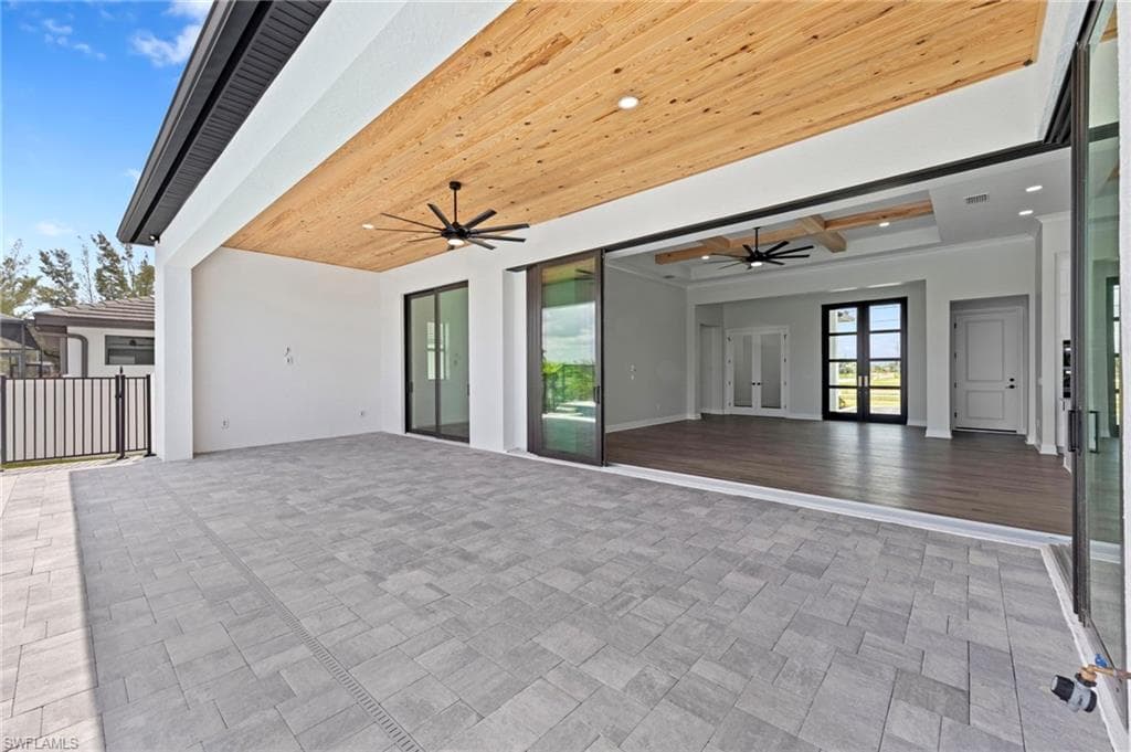 4201 Gulfstream Pkwy, Cape Coral, FL 33993-40