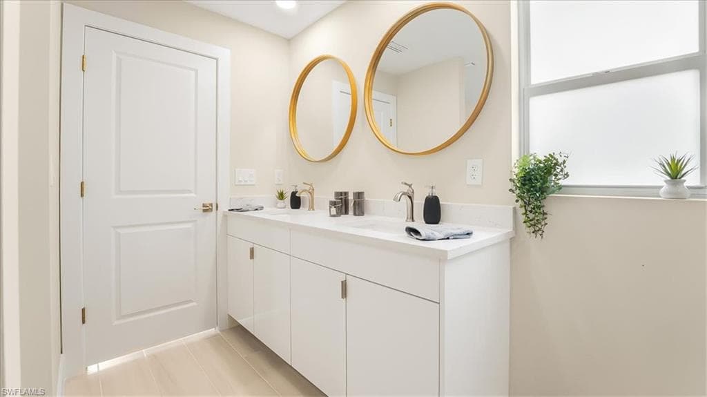 2702 46th St SW, Lehigh Acres, FL 33976-10