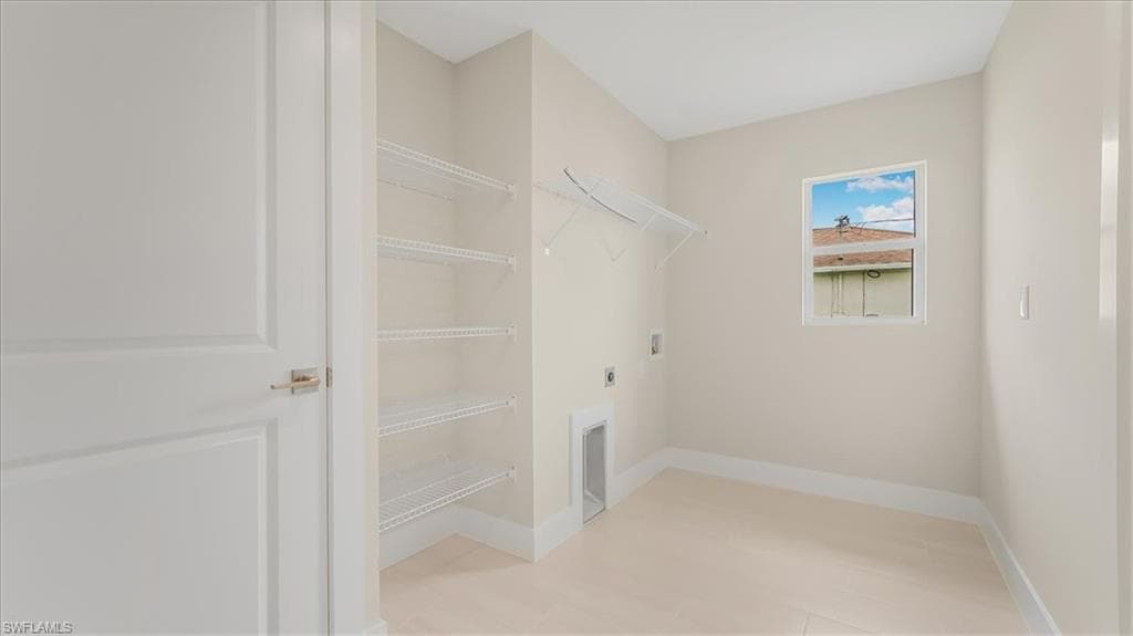 2702 46th St SW, Lehigh Acres, FL 33976-24