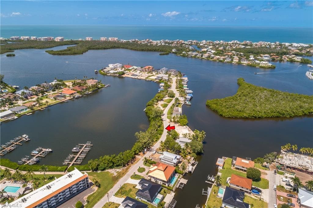 250 3rd St, Bonita Springs, FL 34134-9