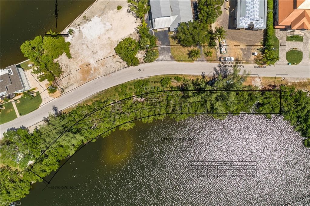 250 3rd St, Bonita Springs, FL 34134-15