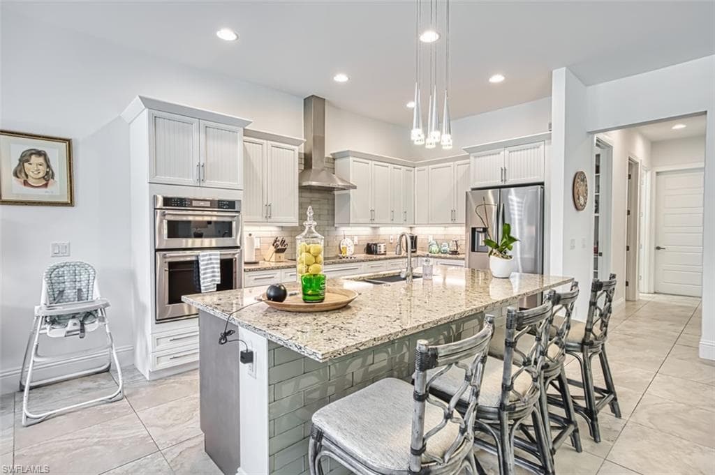 16 Willoughby Dr, Naples, FL 34110-18