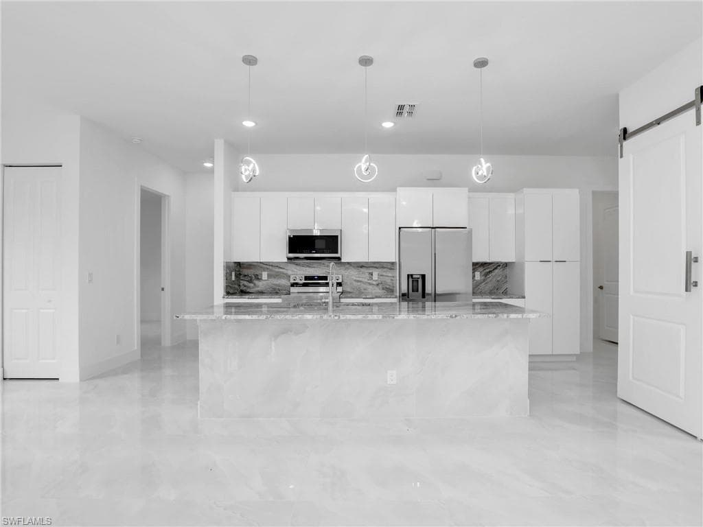 1604 9th St, Lehigh Acres, FL 33972-9