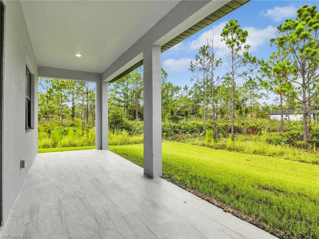 1604 9th St, Lehigh Acres, FL 33972-27