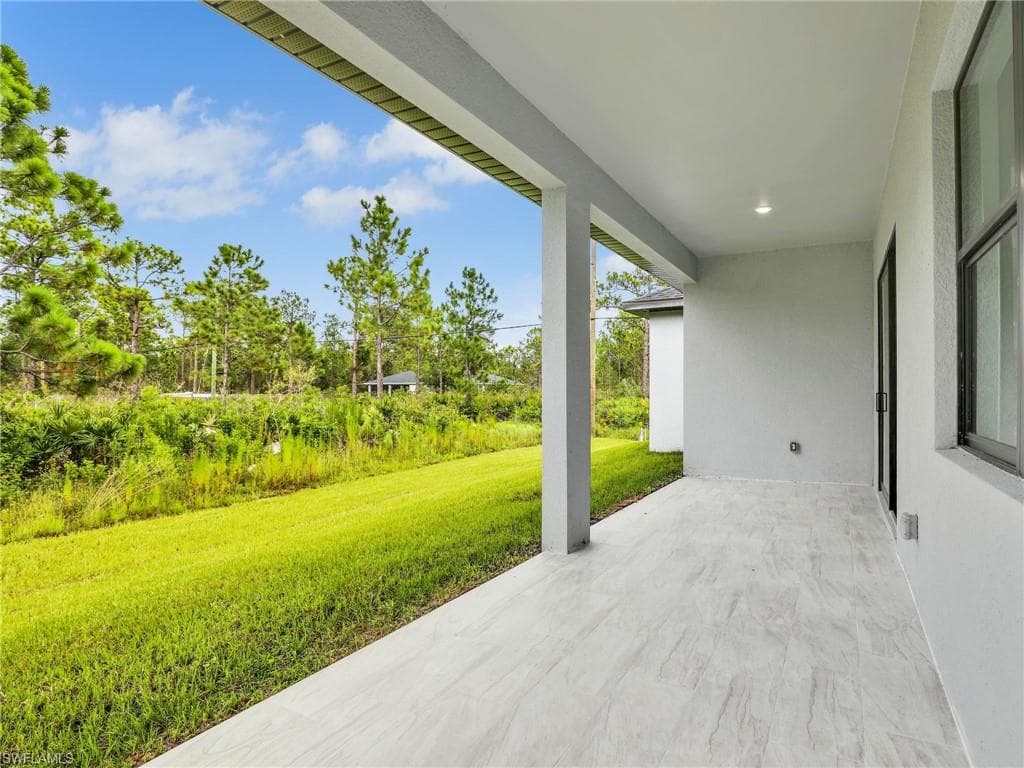 1604 9th St, Lehigh Acres, FL 33972-28