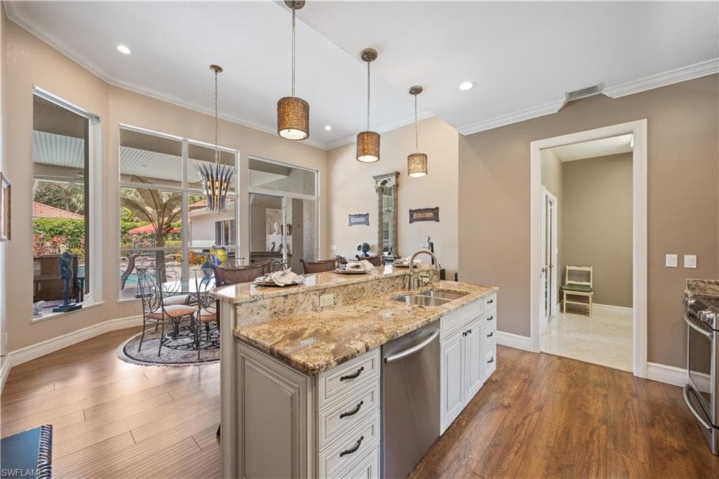 222 Monterey Dr, Naples, FL 34119-16