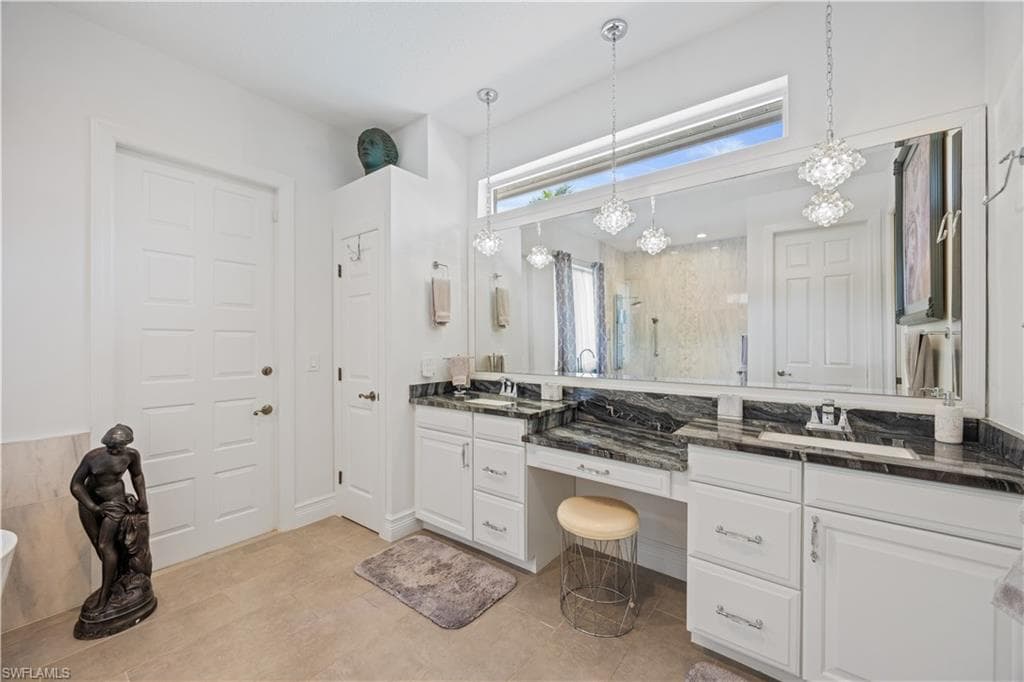 222 Monterey Dr, Naples, FL 34119-23