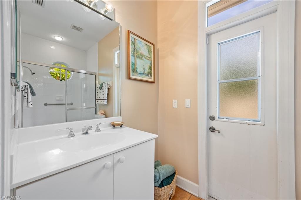 222 Monterey Dr, Naples, FL 34119-29