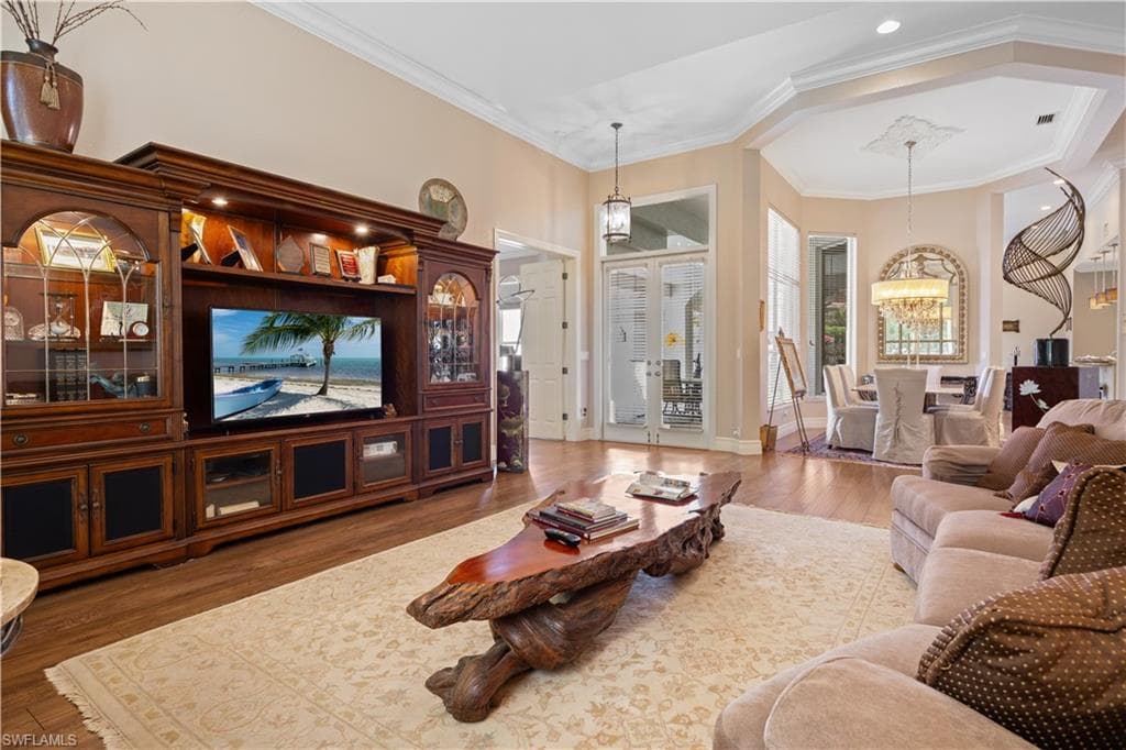 222 Monterey Dr, Naples, FL 34119-5