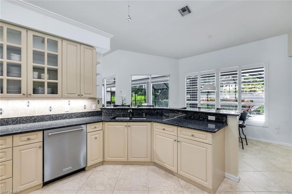 3090 Laurel Ridge Ct, Bonita Springs, FL 34134-18