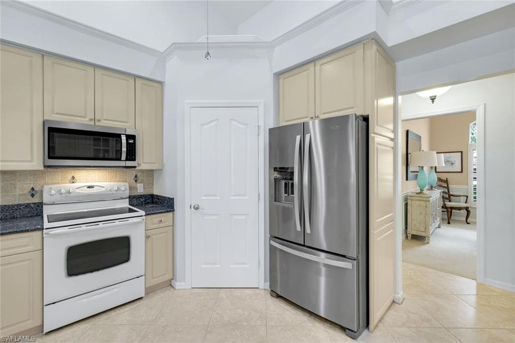 3090 Laurel Ridge Ct, Bonita Springs, FL 34134-19