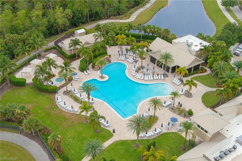 6902 Winding Cypress Dr, Naples, FL 34114-27