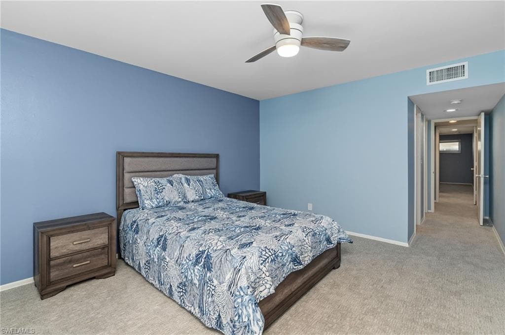 255 3rd Ave S 255, Naples, FL 34102-24