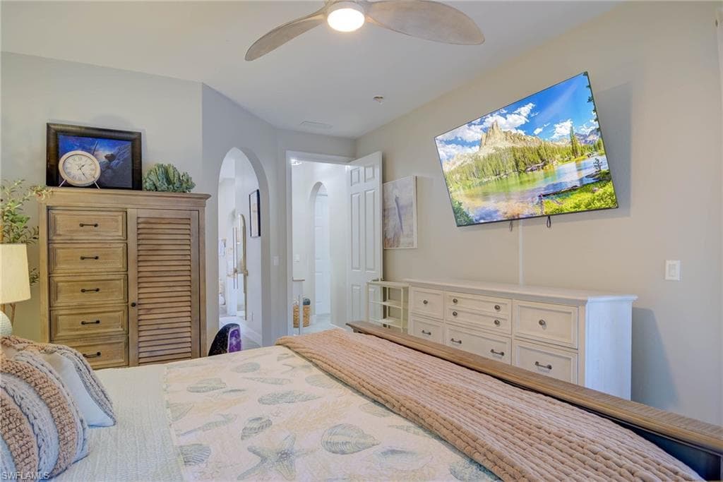 2515 70th Ave NE, Naples, FL 34120-16