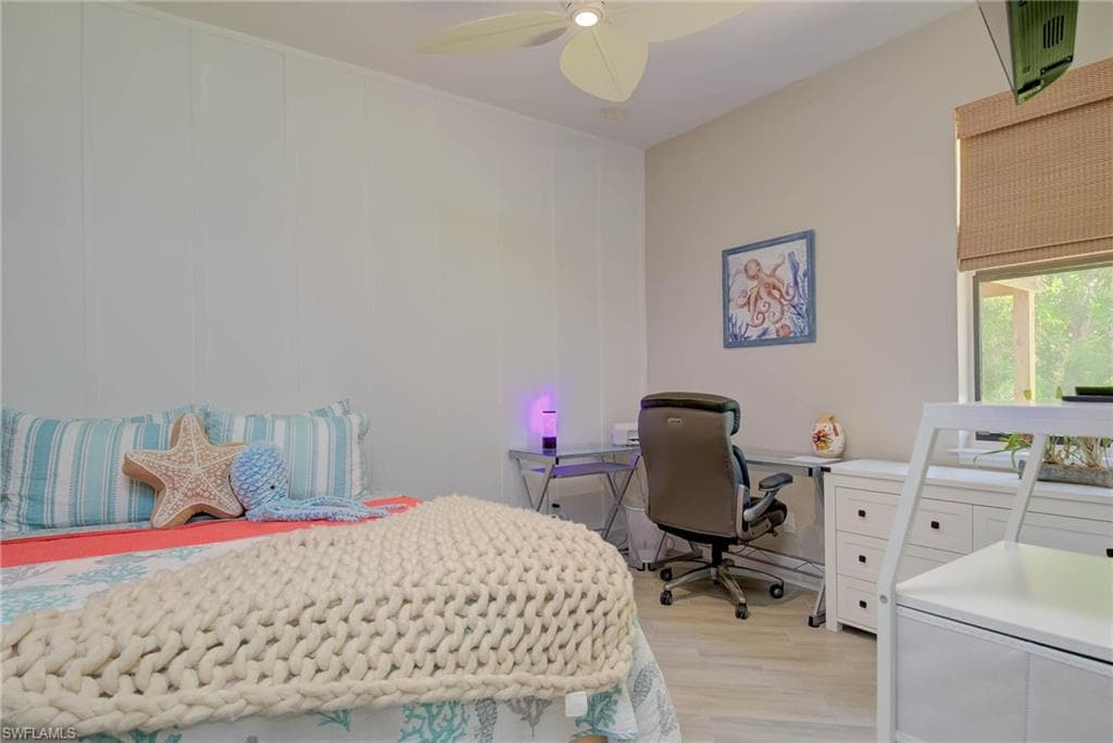 2515 70th Ave NE, Naples, FL 34120-24