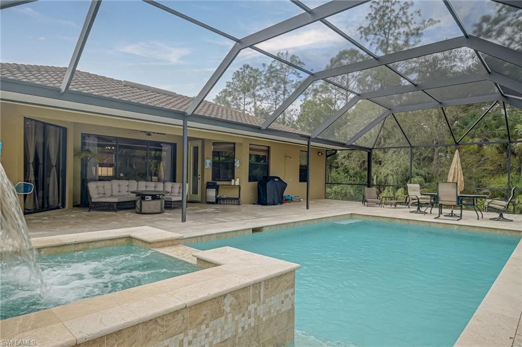 2515 70th Ave NE, Naples, FL 34120-30
