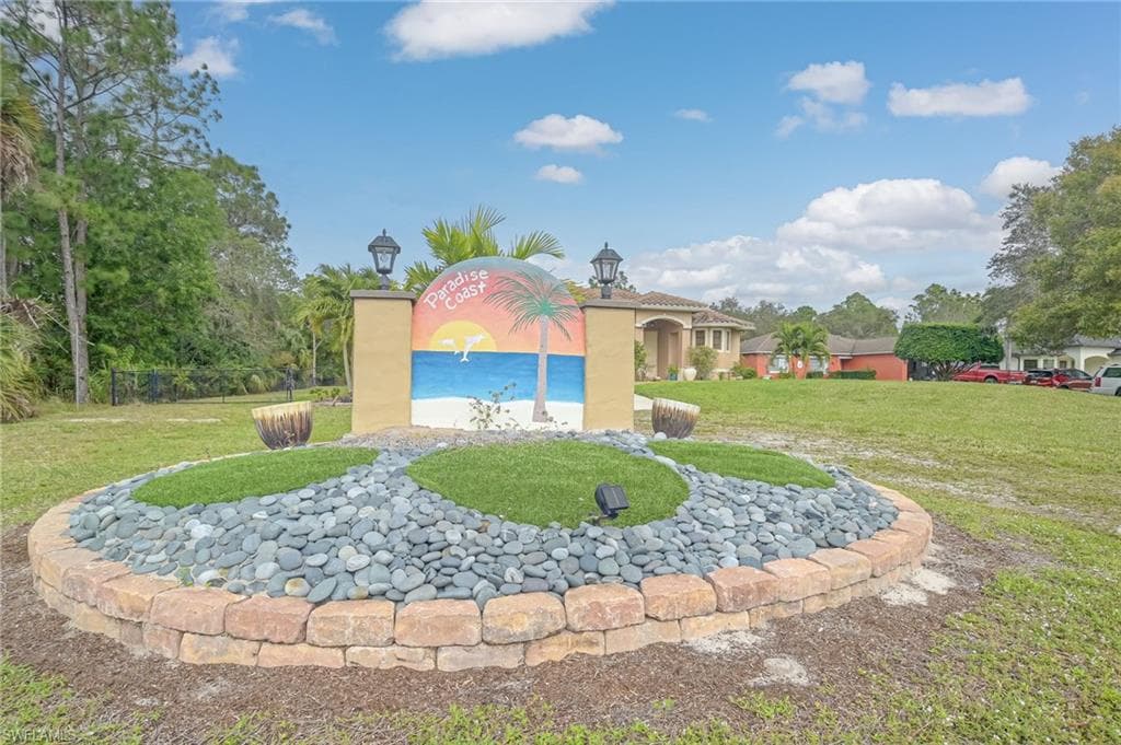 2515 70th Ave NE, Naples, FL 34120-35