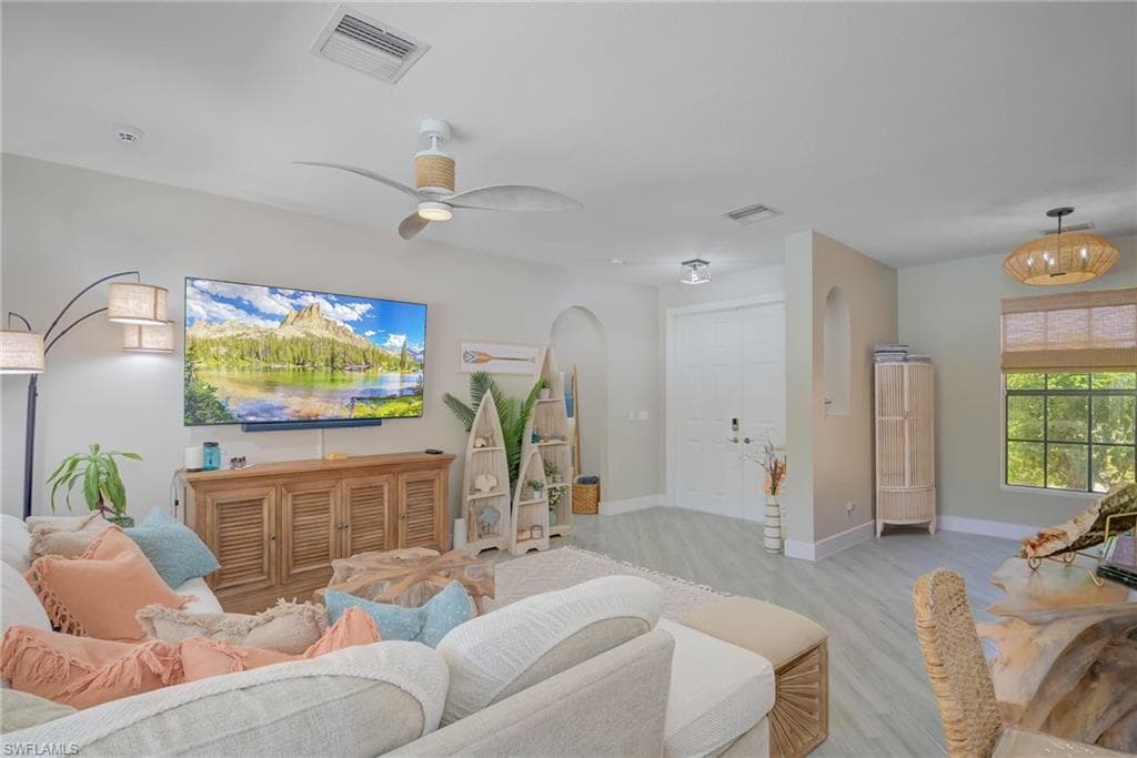 2515 70th Ave NE, Naples, FL 34120-6