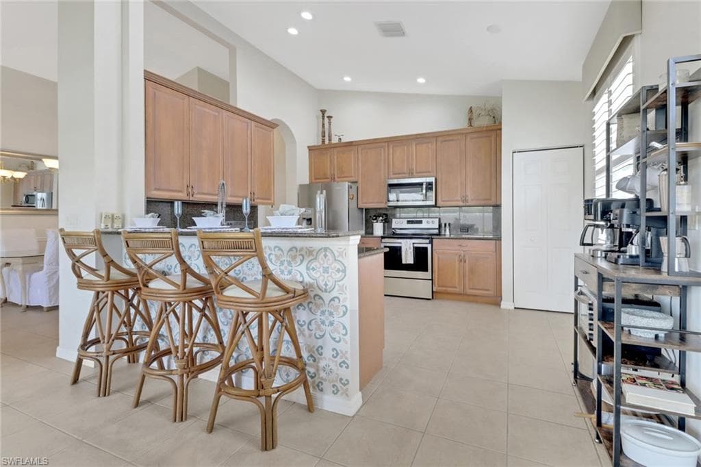 20107 Castlemaine Ave, Estero, FL 33928-3