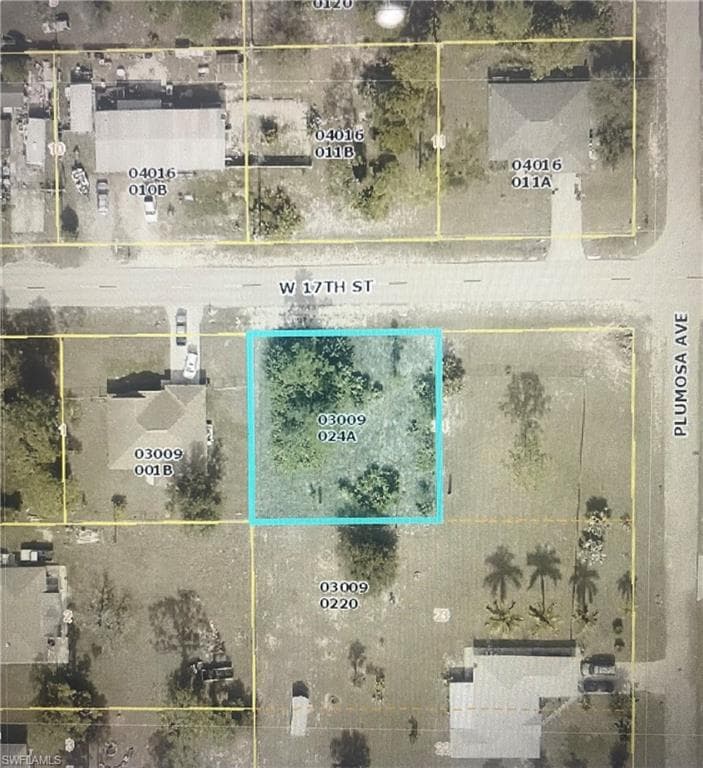203 17th St, Lehigh Acres, FL 33972-2
