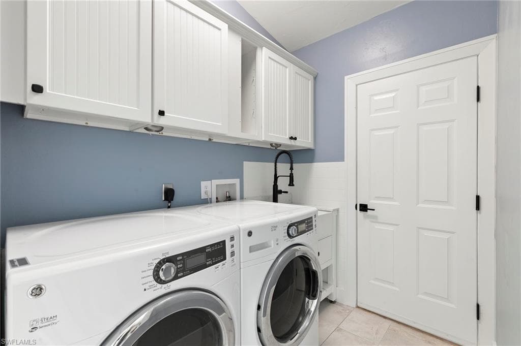 27310 Preservation St, Bonita Springs, FL 34135-32