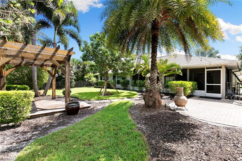 27310 Preservation St, Bonita Springs, FL 34135-37